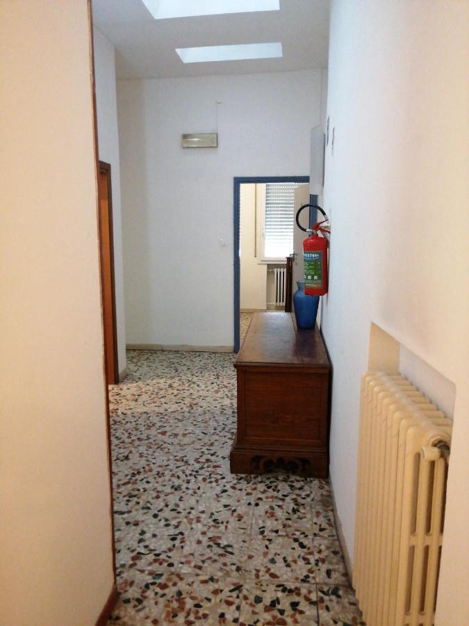 Affittacamere Fiore Imola Bagian luar foto